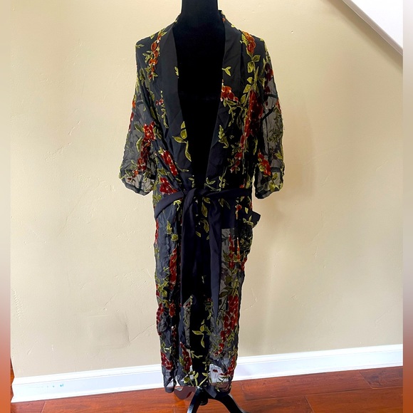 💞ZARA Robe - Picture 2 of 6